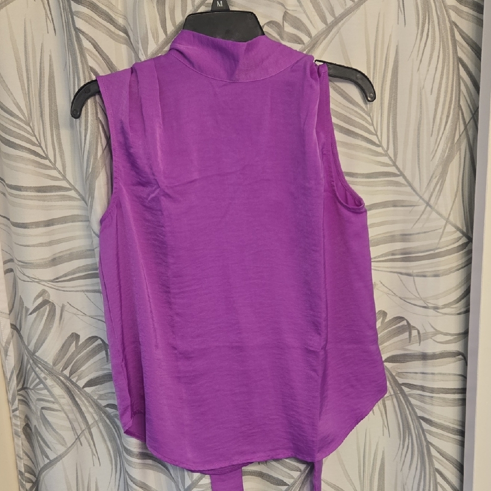Worthington Vibrant Purple Sleeveless Blouse